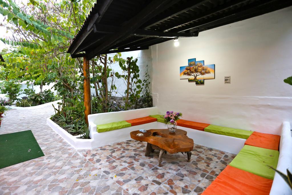 The Galapagos Pearl B&B Пуерто Айора Екстериор снимка